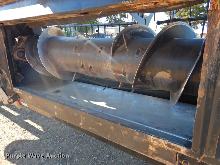 image for item DP4370 2010 MacDon FD70  flex draper head