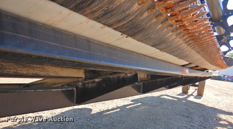 image for item DP4370 2010 MacDon FD70  flex draper head