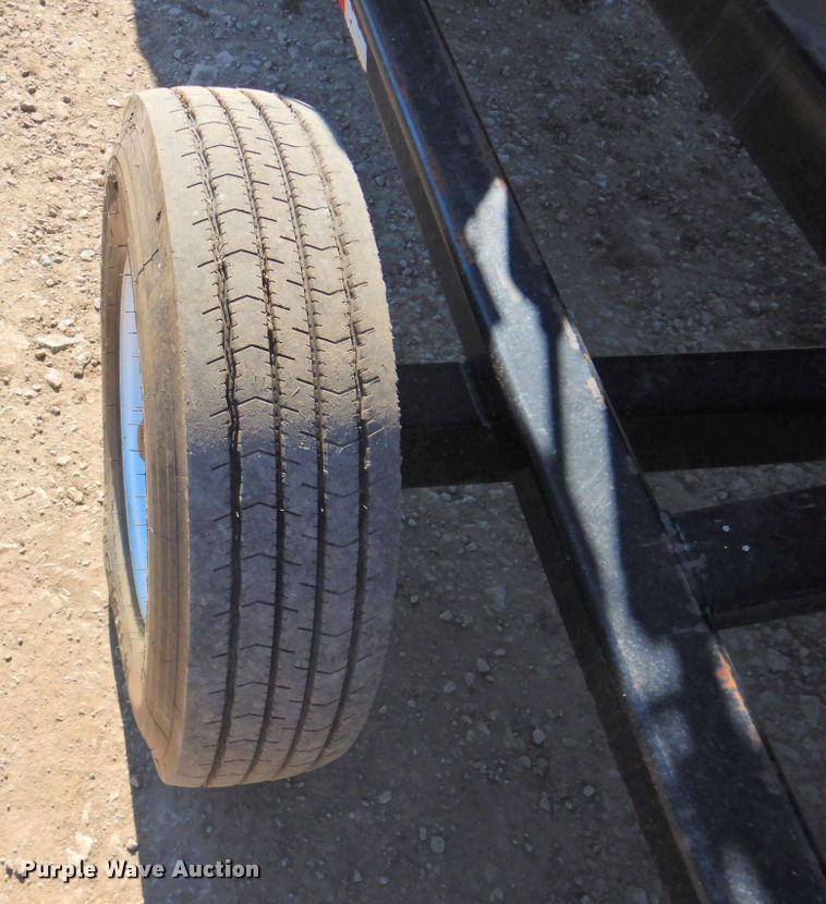 image for item DP4370 2010 MacDon FD70  flex draper head