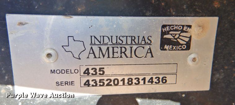 image for item DP4370 2010 MacDon FD70  flex draper head