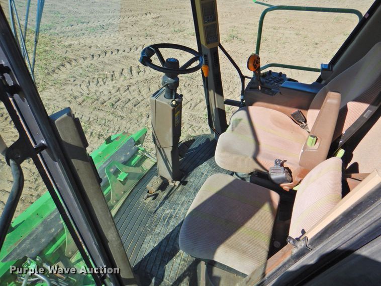 image for item DP4371 2005 John Deere 9760 STS  RWA combine
