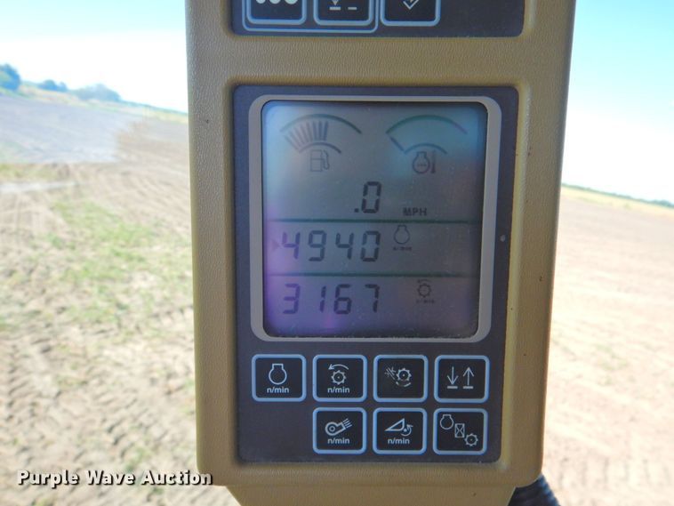 image for item DP4371 2005 John Deere 9760 STS  RWA combine