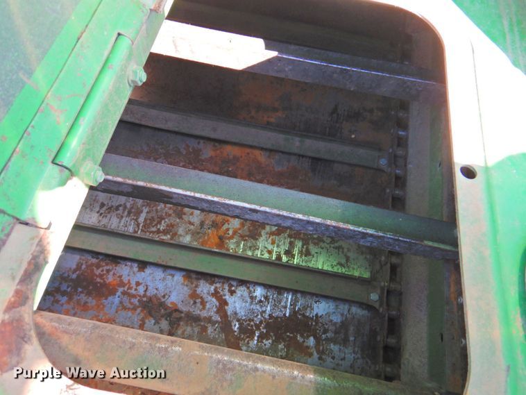 image for item DP4371 2005 John Deere 9760 STS  RWA combine