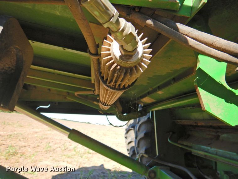 image for item DP4371 2005 John Deere 9760 STS  RWA combine