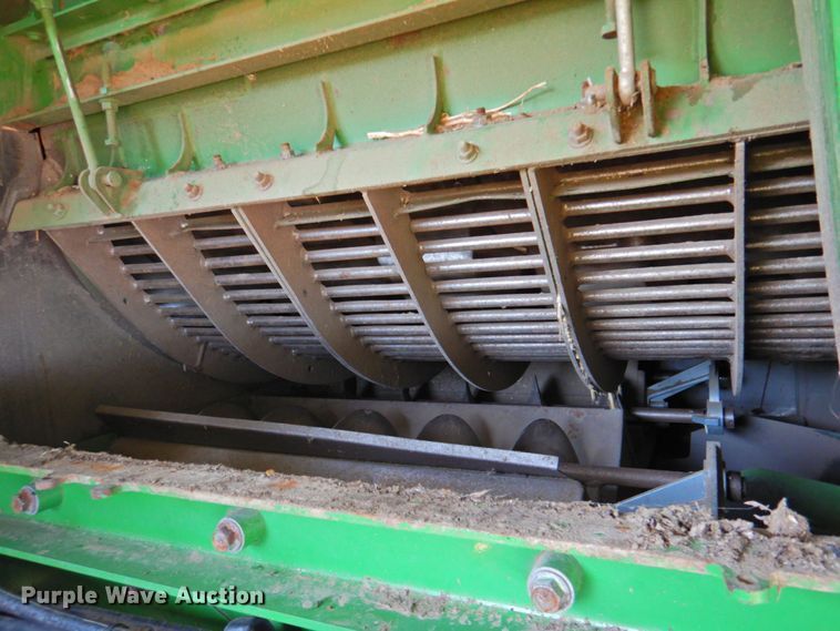 image for item DP4371 2005 John Deere 9760 STS  RWA combine