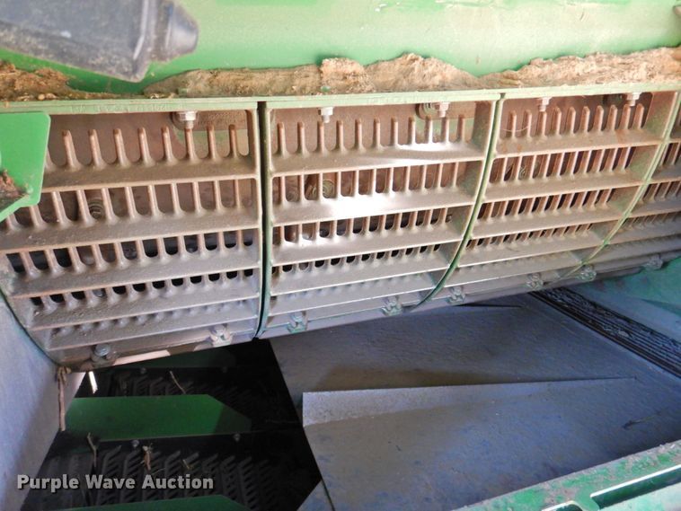 image for item DP4371 2005 John Deere 9760 STS  RWA combine