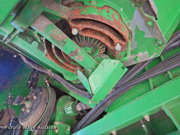 image for item DP4371 2005 John Deere 9760 STS  RWA combine