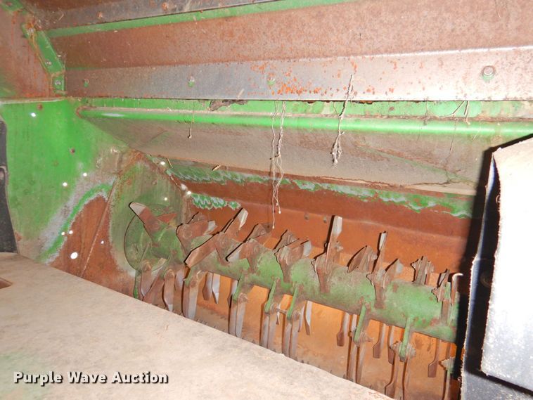 image for item DP4371 2005 John Deere 9760 STS  RWA combine