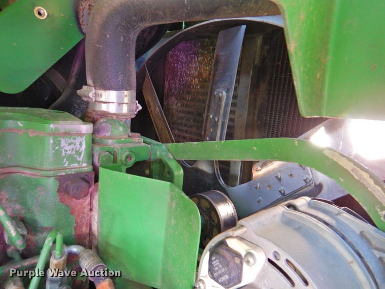 image for item DP4371 2005 John Deere 9760 STS  RWA combine