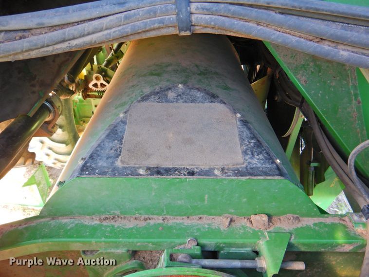 image for item DP4371 2005 John Deere 9760 STS  RWA combine