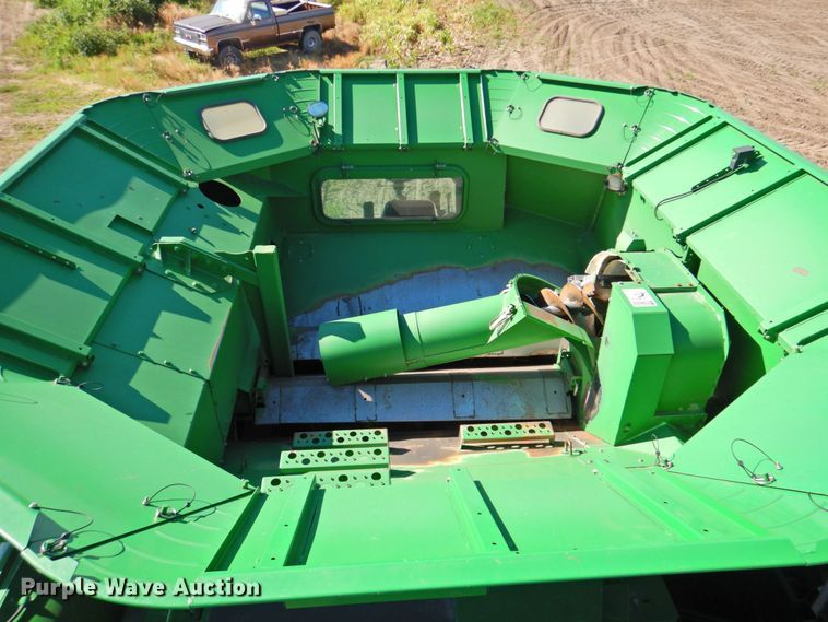 image for item DP4371 2005 John Deere 9760 STS  RWA combine