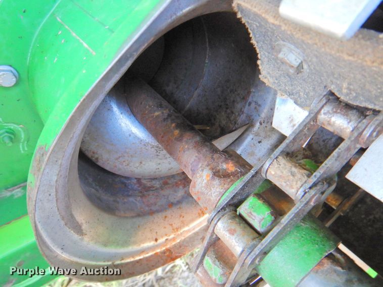 image for item DP4371 2005 John Deere 9760 STS  RWA combine