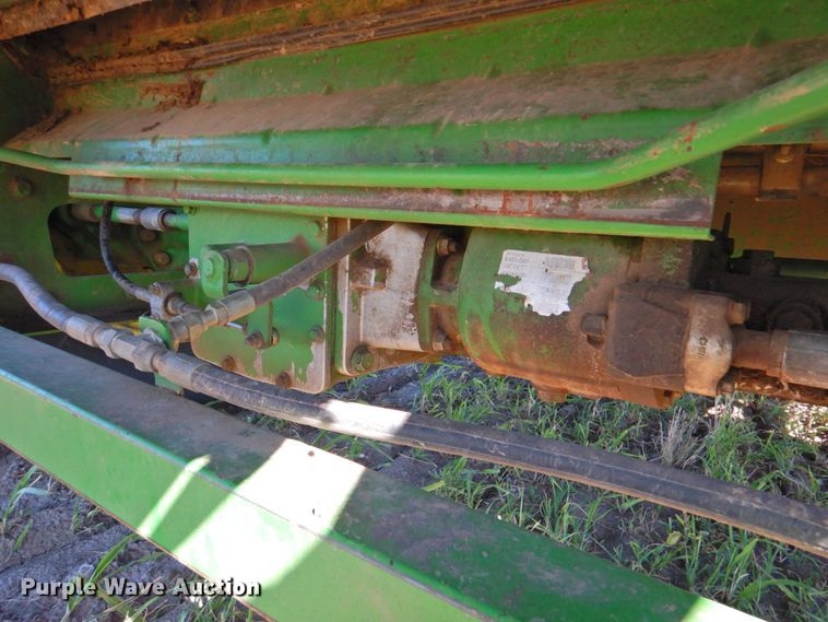 image for item DP4371 2005 John Deere 9760 STS  RWA combine
