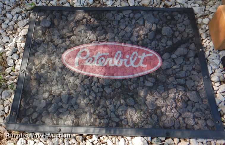 image for item DP4380 1999 Peterbilt 385  silage truck