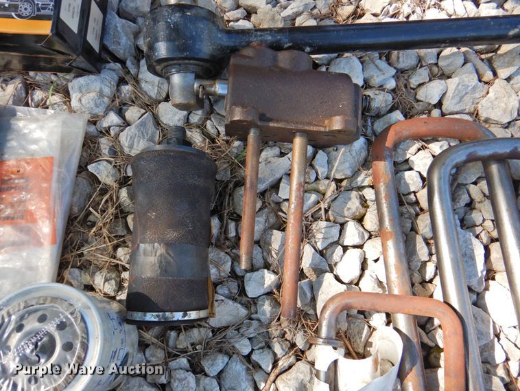 image for item DP4380 1999 Peterbilt 385  silage truck