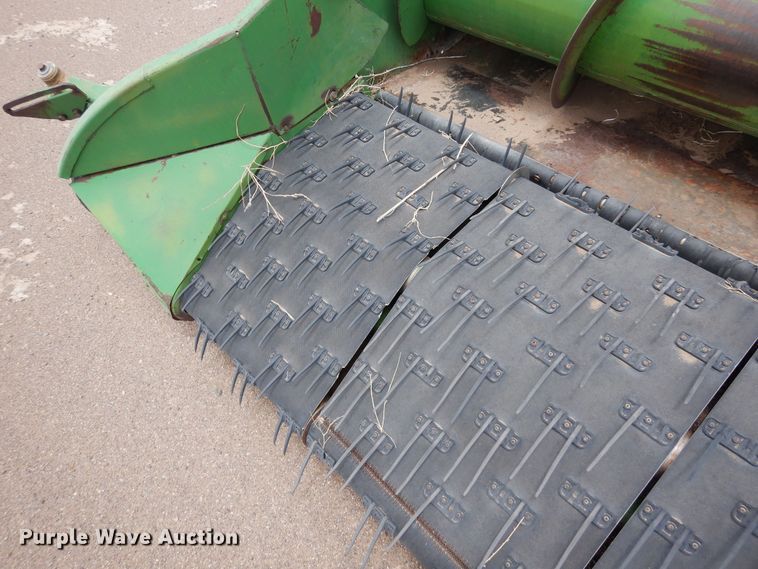 image for item DR1209 1994 Case IH 1688  combine