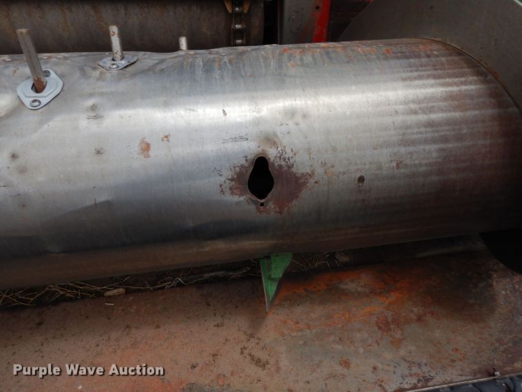 image for item DR1209 1994 Case IH 1688  combine