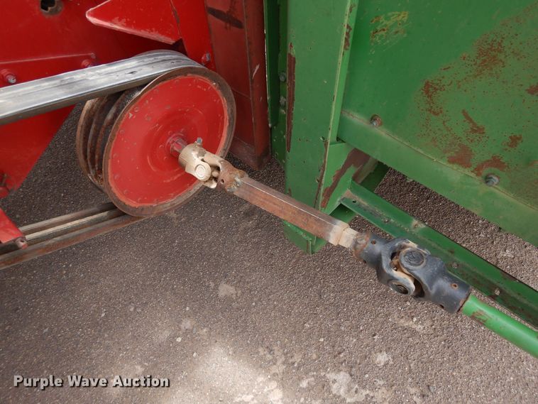 image for item DR1209 1994 Case IH 1688  combine