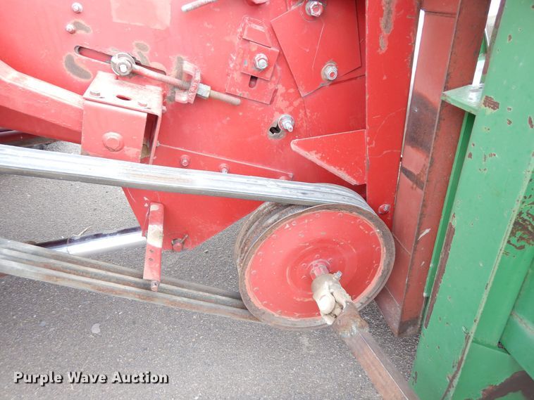 image for item DR1209 1994 Case IH 1688  combine