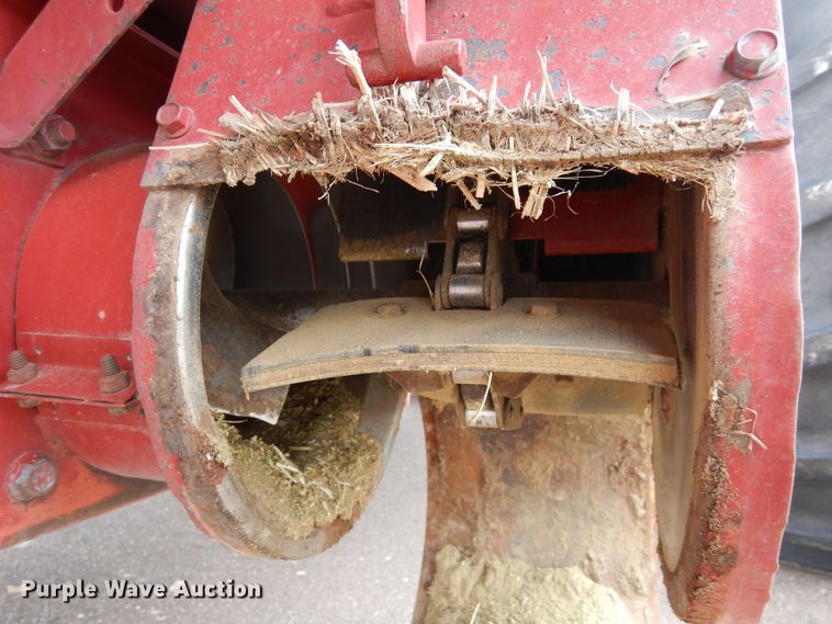 image for item DR1209 1994 Case IH 1688  combine