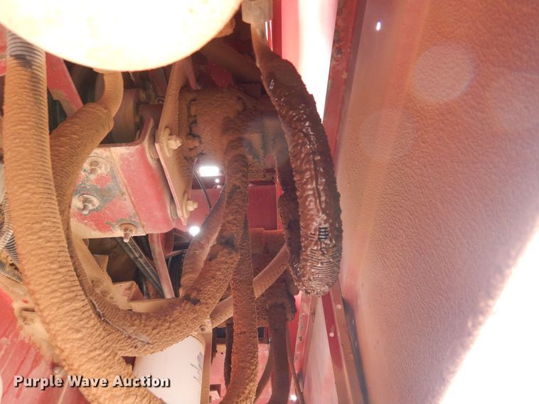 image for item DR1209 1994 Case IH 1688  combine