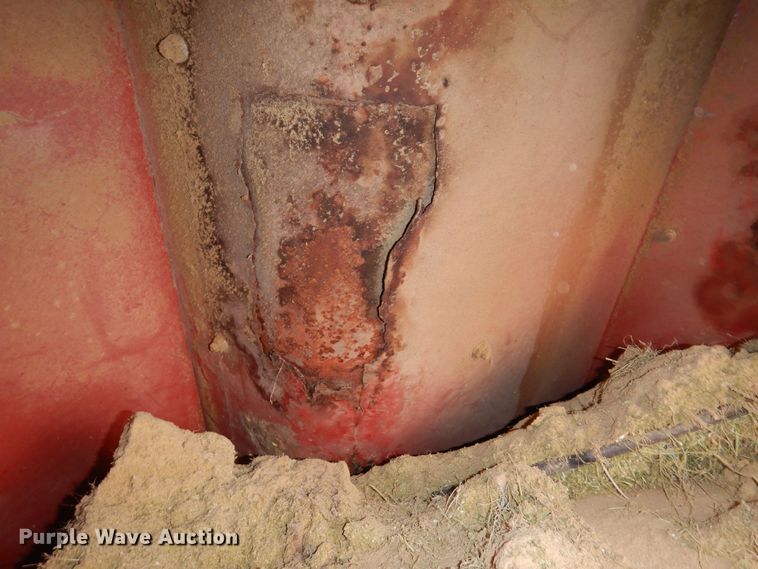 image for item DR1209 1994 Case IH 1688  combine