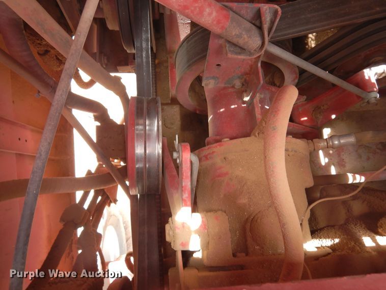 image for item DR1209 1994 Case IH 1688  combine