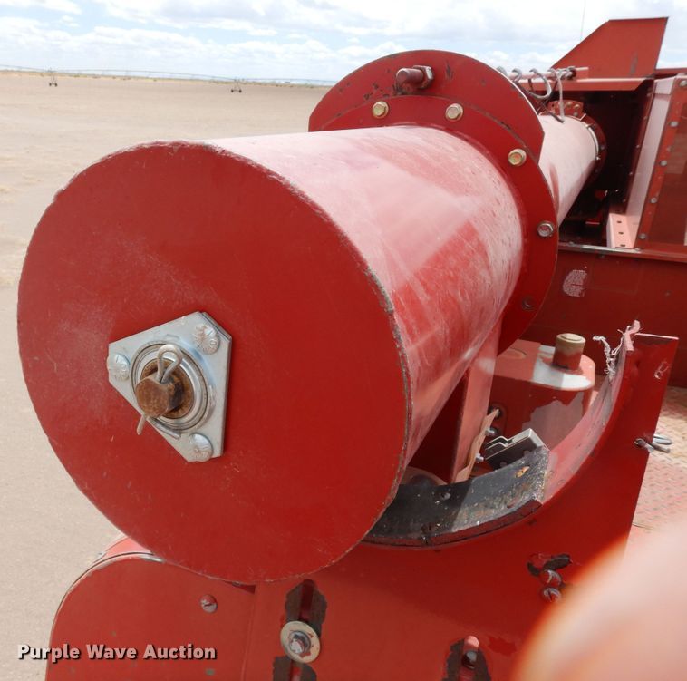 image for item DR1209 1994 Case IH 1688  combine