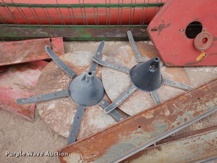 image for item DR1209 1994 Case IH 1688  combine