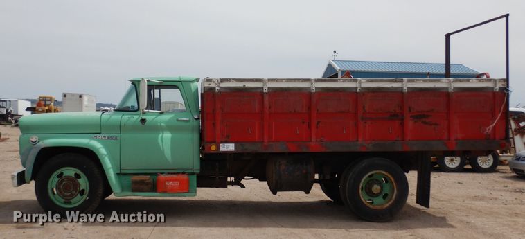 image for item DR1224 1960 GMC 4000  grain truck