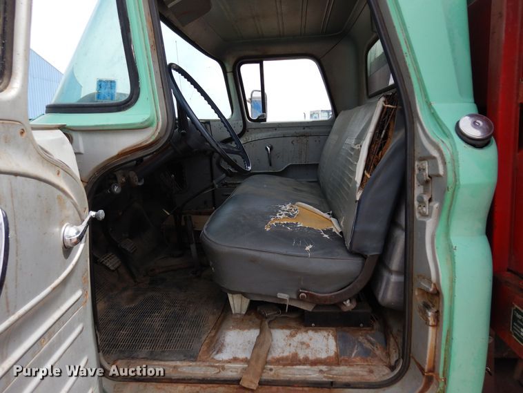 image for item DR1224 1960 GMC 4000  grain truck