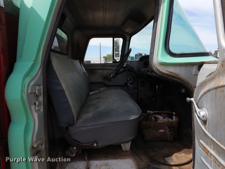 image for item DR1224 1960 GMC 4000  grain truck