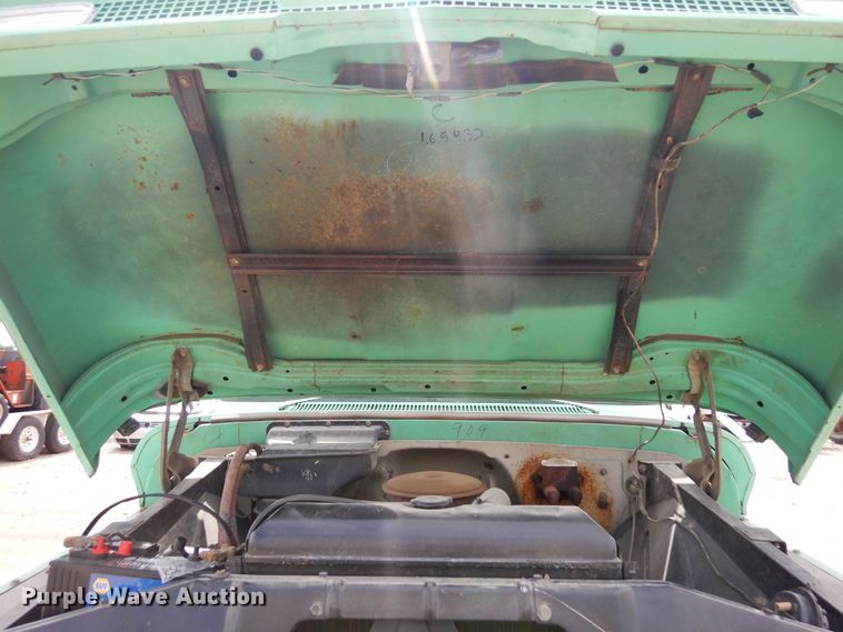 image for item DR1224 1960 GMC 4000  grain truck