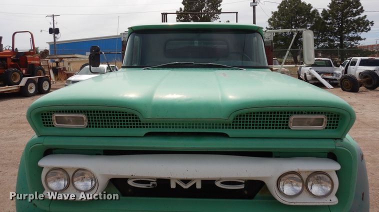 image for item DR1224 1960 GMC 4000  grain truck