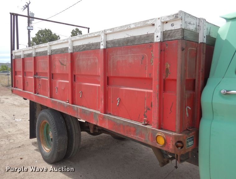 image for item DR1224 1960 GMC 4000  grain truck