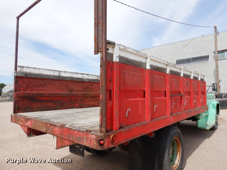 image for item DR1224 1960 GMC 4000  grain truck