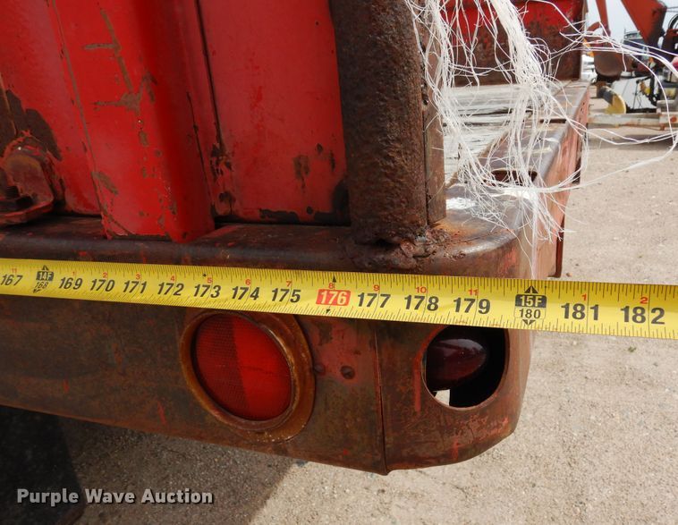 image for item DR1224 1960 GMC 4000  grain truck