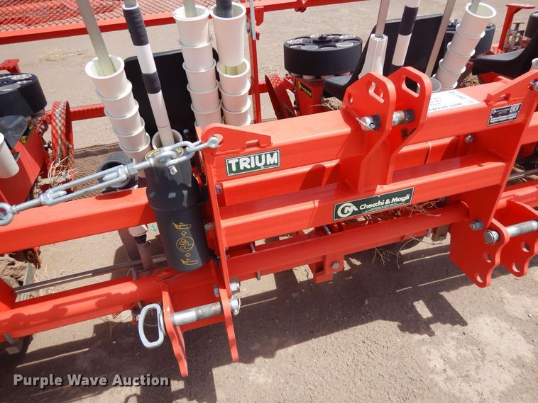 image for item DR1230 2019 Checchi & Magli Trium 45  transplanter