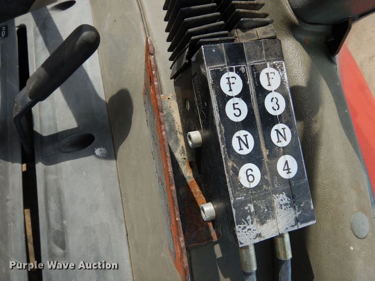 image for item DR1251 2000 Zetor 10641  MFWD tractor