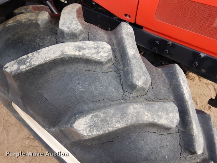 image for item DR1251 2000 Zetor 10641  MFWD tractor