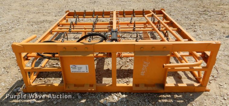 image for item DR1917 Land Honor  skid steer hay grapple