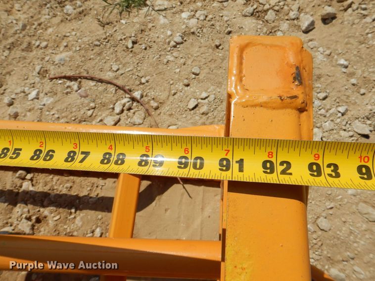 image for item DR1917 Land Honor  skid steer hay grapple