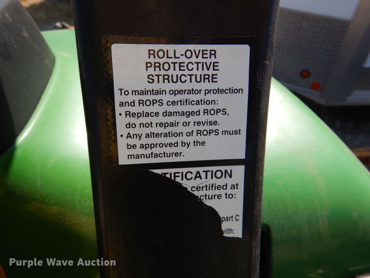 image for item DR1925 2008 John Deere 3320  MFWD tractor