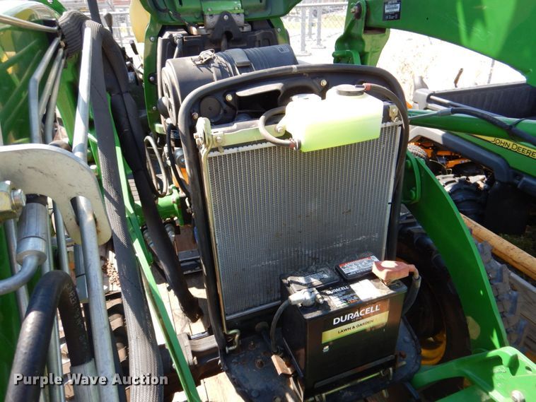 image for item DR1925 2008 John Deere 3320  MFWD tractor