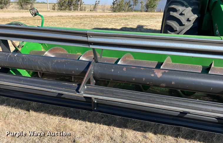 image for item DS8378 1992 John Deere 9600  combine