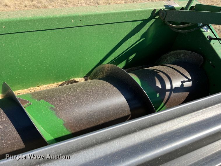 image for item DS8378 1992 John Deere 9600  combine