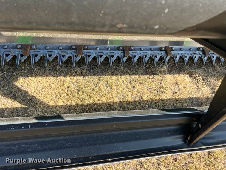 image for item DS8378 1992 John Deere 9600  combine