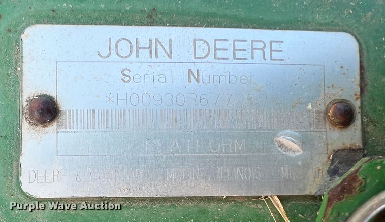 image for item DS8378 1992 John Deere 9600  combine