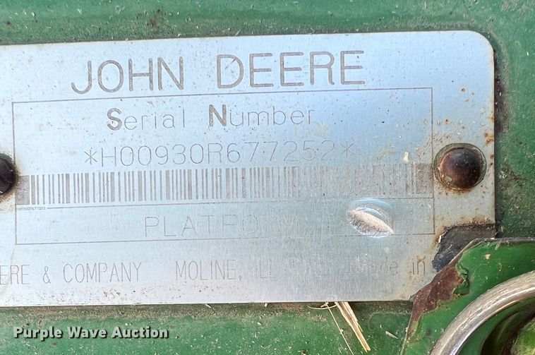 image for item DS8378 1992 John Deere 9600  combine