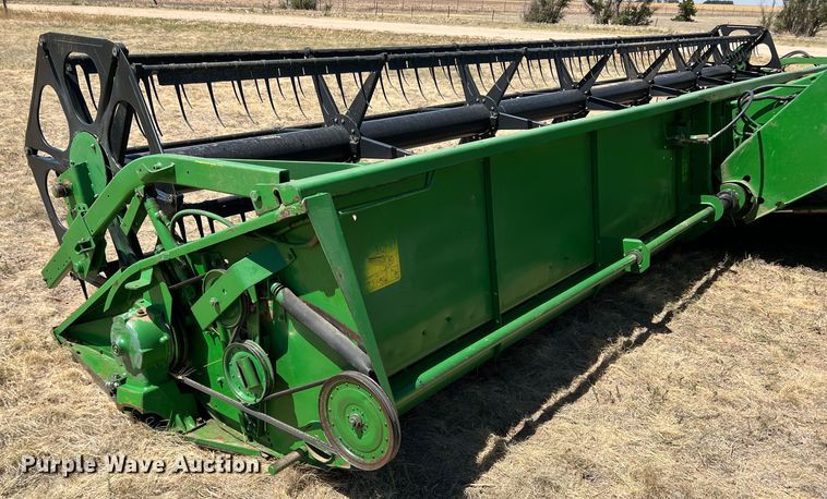 image for item DS8379 1997 John Deere 9600  combine